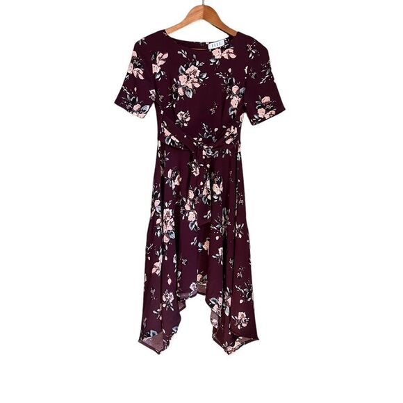 Elle floral tie fit and flare handkerchief dress - Picture 9 of 11